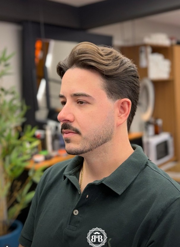 Trabalho da Barbearia Bernardes